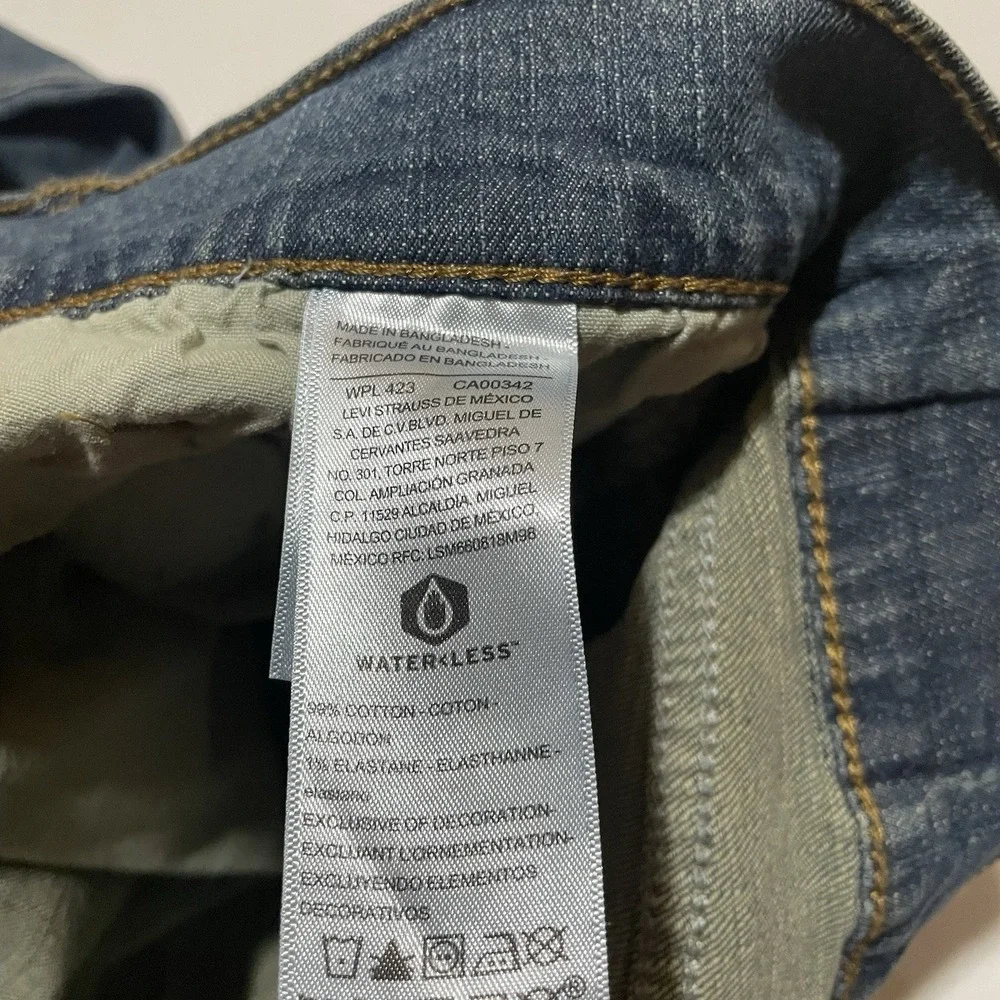 Denizen Levi's Medium Wash 285 Relaxed Fit Jeans Size 42 X 30 Straight NWT